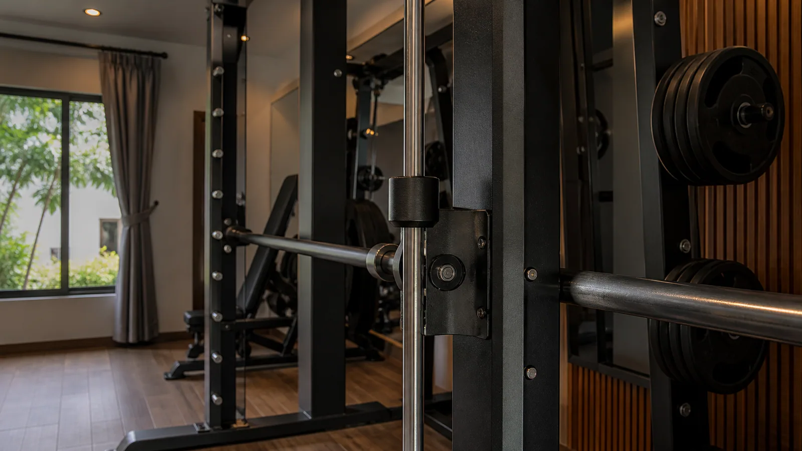 Does a Power Rack Need to Be Bolted Down?